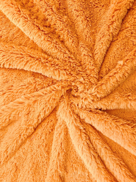 Venus Mostaza León Unicolor x Metros Ref. 02950